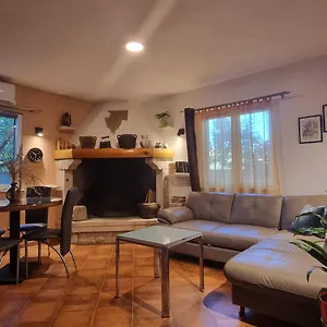 M&c Apartment